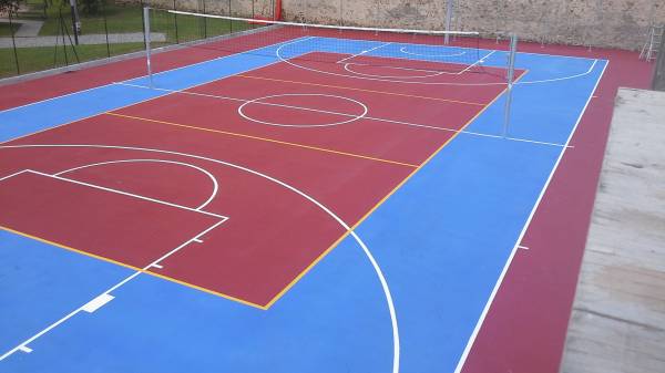 campo polisportivo