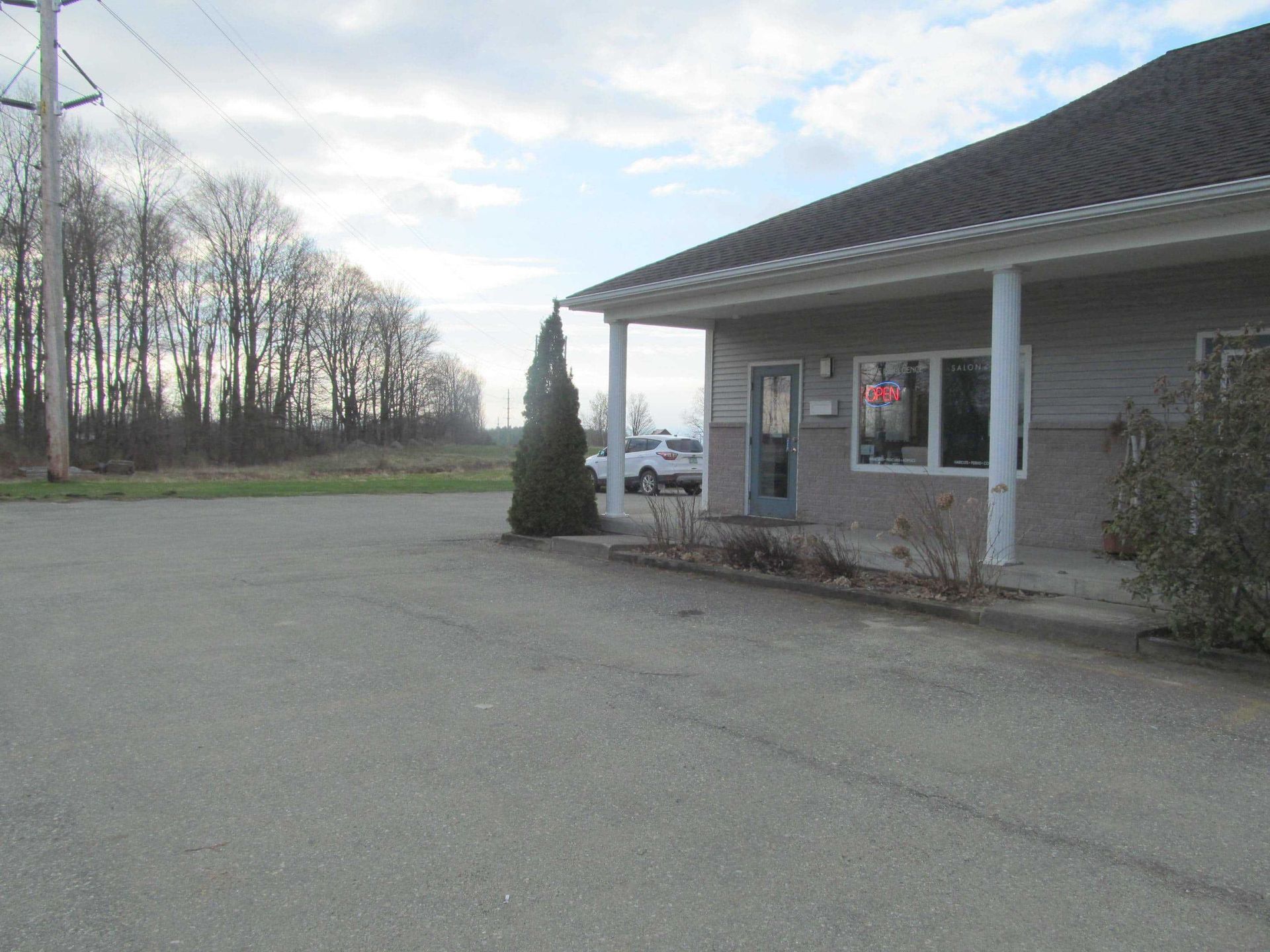 Beautiful commercial building for rent at 419-C VT RTE 105 in Northern, VT