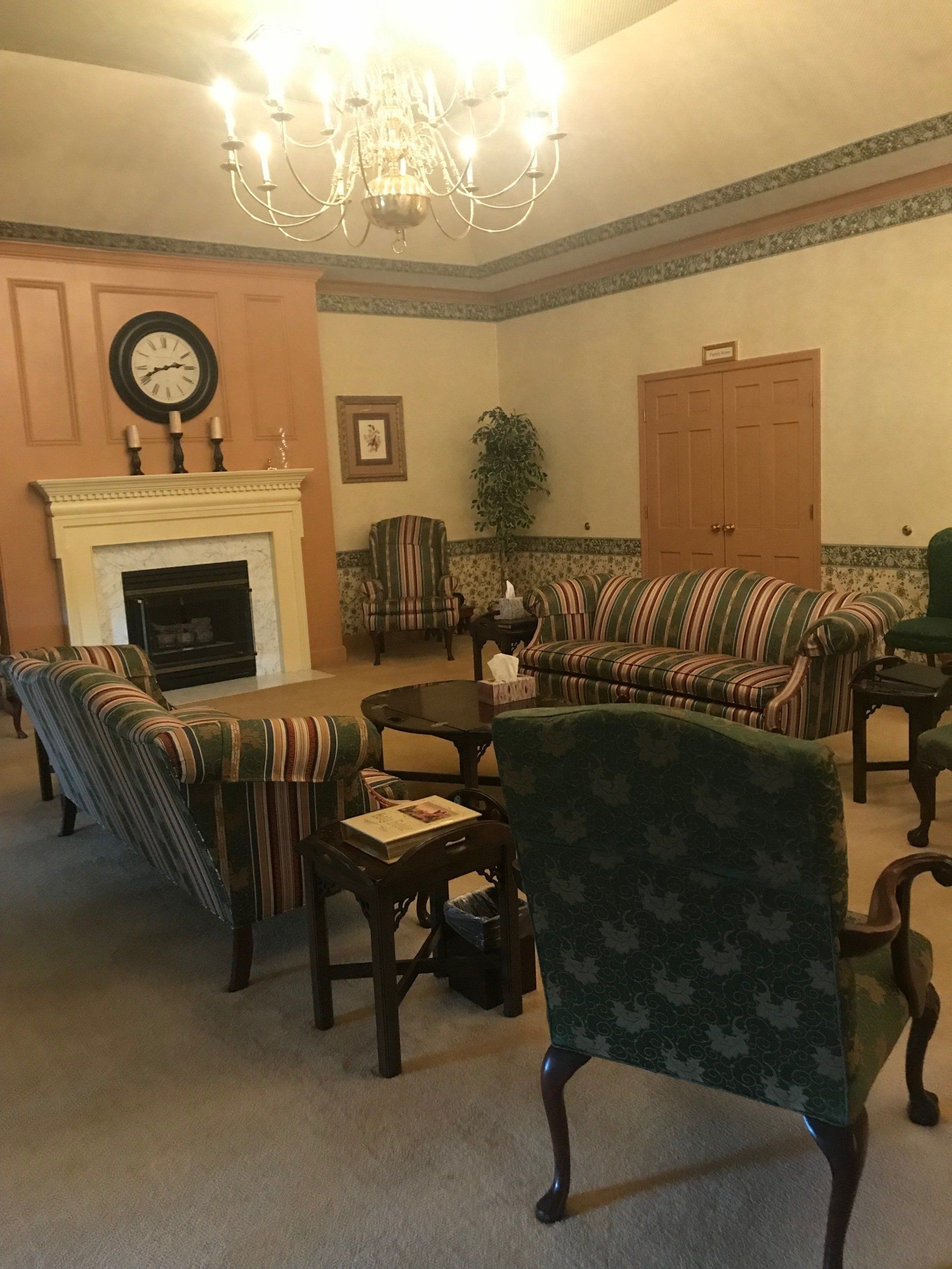 Jones Funeral Home Facilities - Family Lounge Area