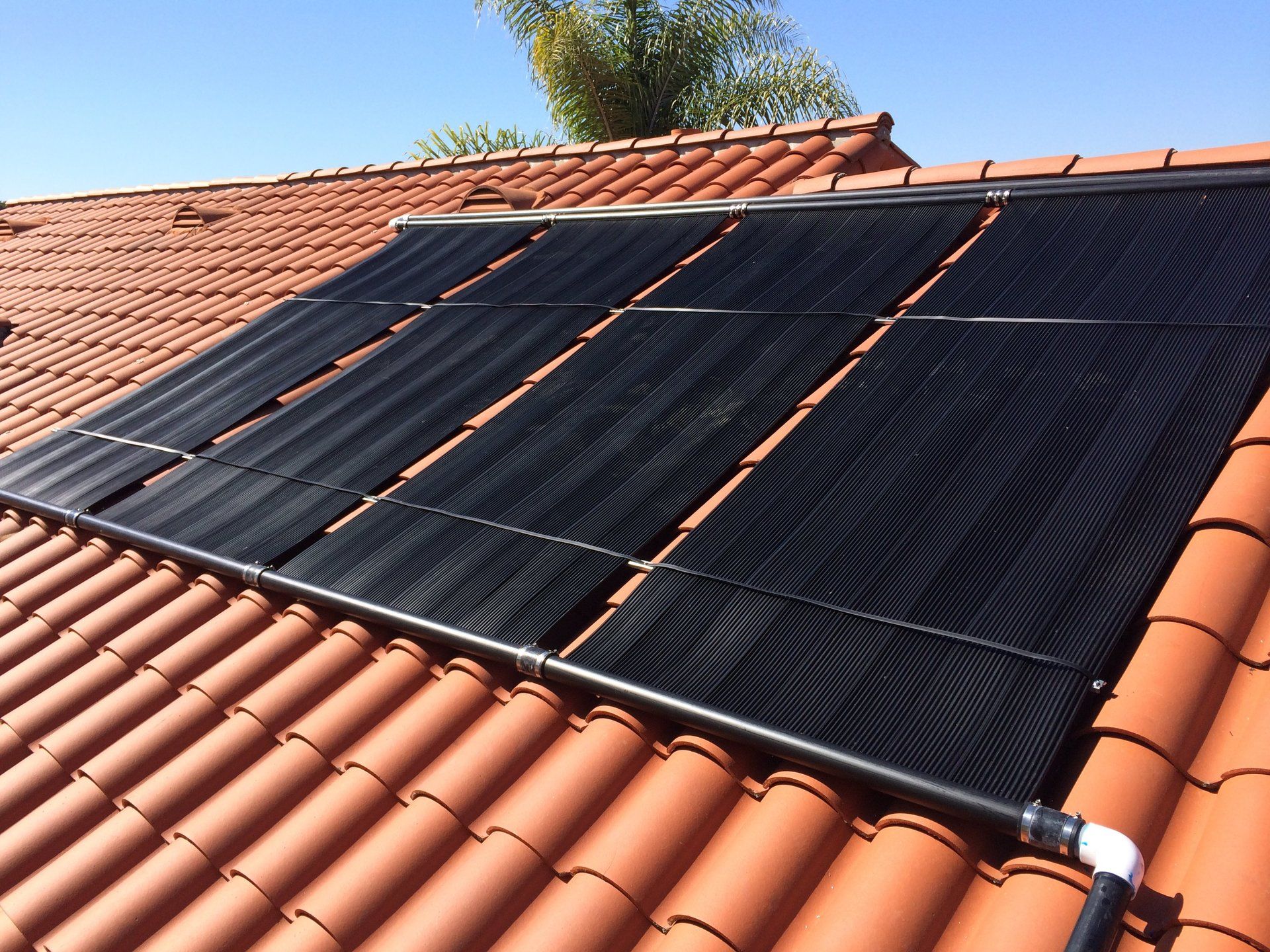 cosmic solar solar pool heating