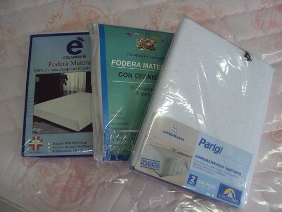 fodere e copri materasso