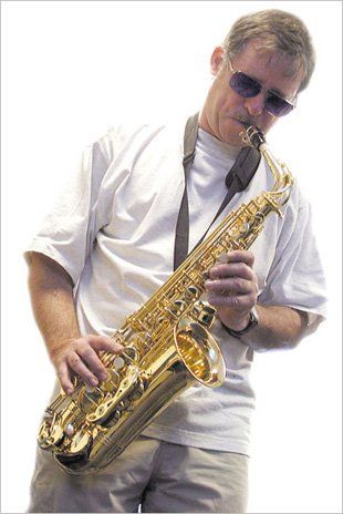 Music teacher - Basildon, Essex - Paul Rose - Saxophone Player Music teacher - Basildon, Essex - Paul Rose - Saxophone Player