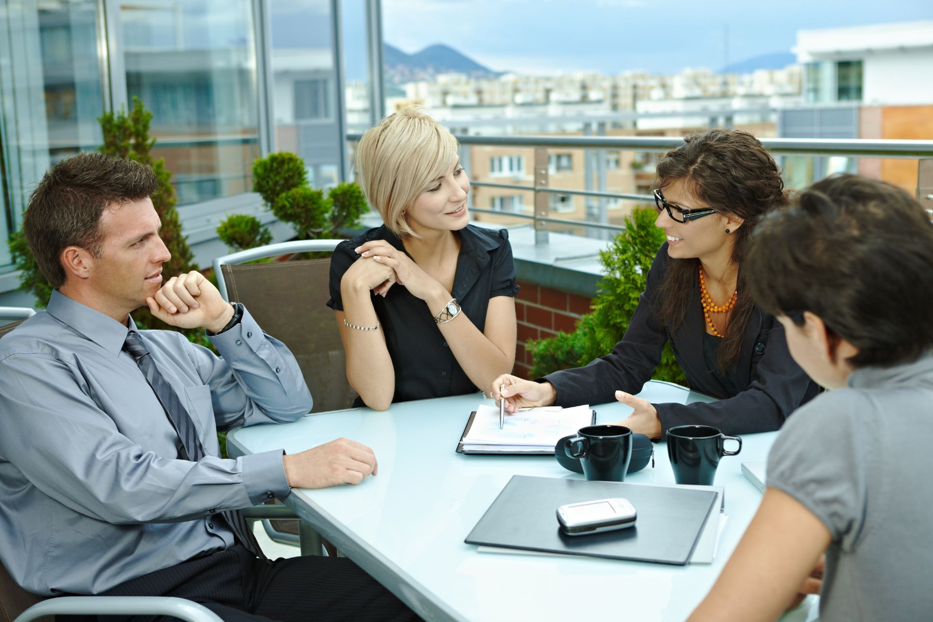JJR & Associates LLC