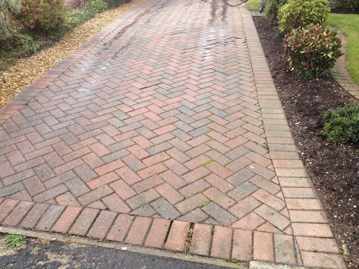 Block paving before cleaning