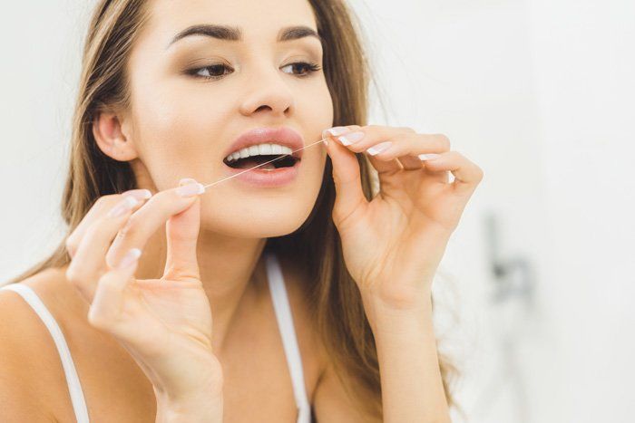 How to Floss Your Teeth