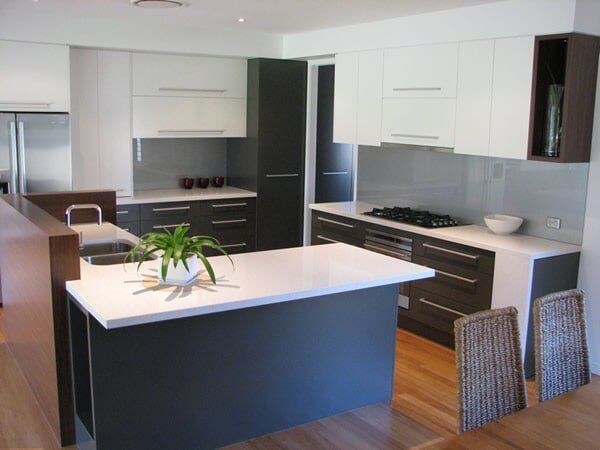 Overhead Cupboards — Cabinet Makers in Kunda Park, QLD