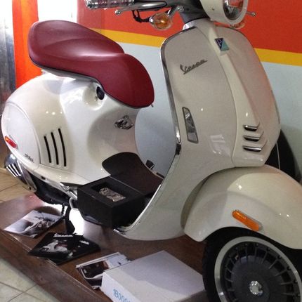Rental Scooter — Clearwater, FL — Nichols & Dimes Rent A Car Inc Rental Scooter — Clearwater, FL — Nichols & Dimes Rent A Car Inc