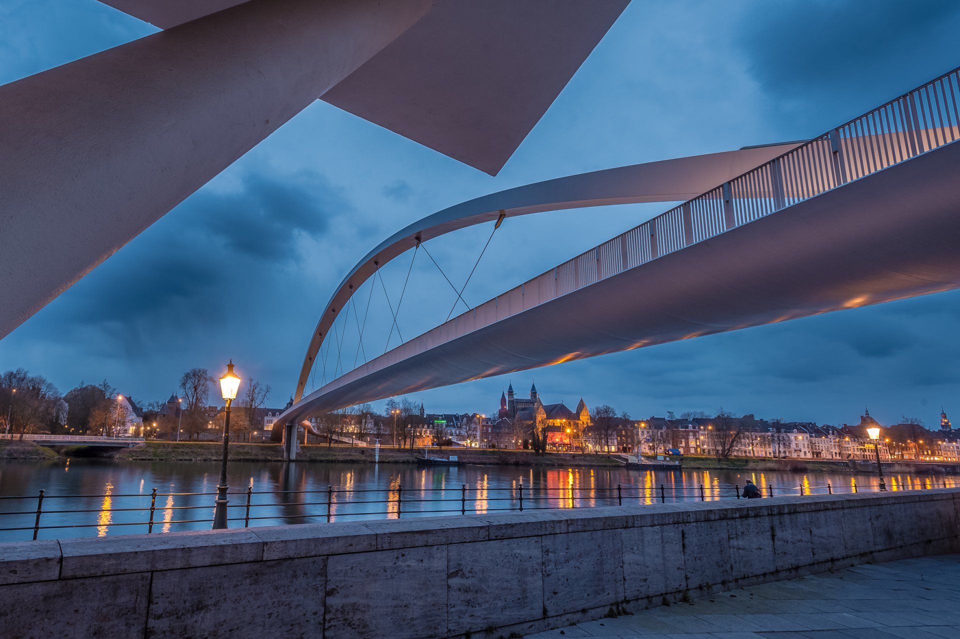 Fotografie met Passie. Brug bij Plein 44 Maastricht 