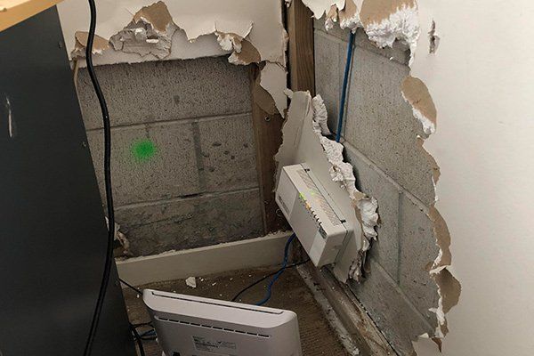 hole in the wall