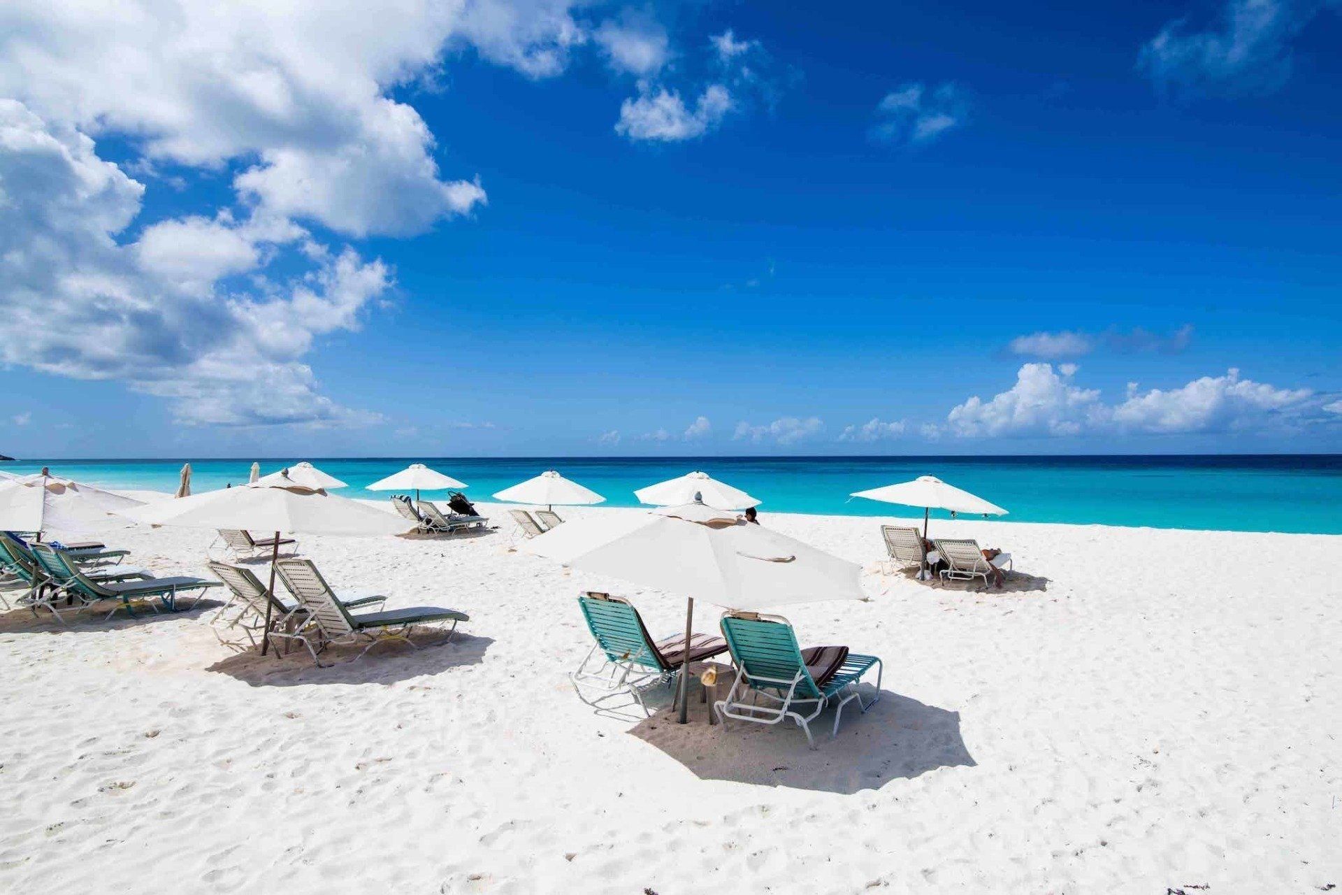 La plage du Madeariman à Anguilla