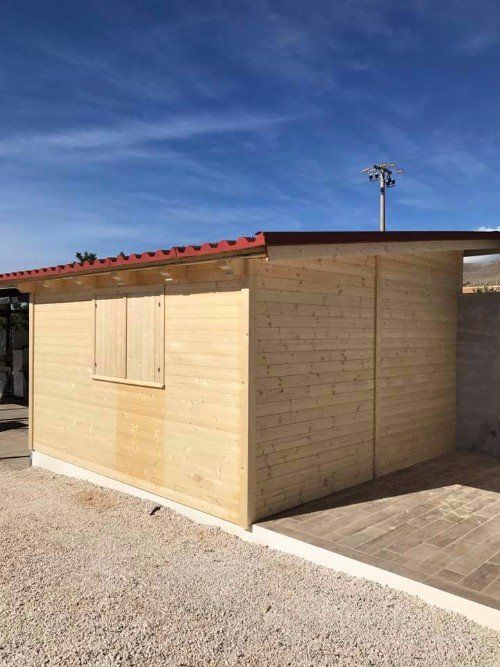 magazzino in legno