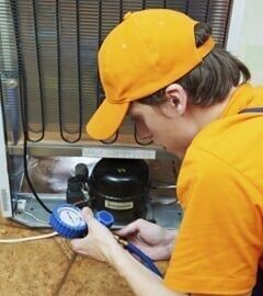 Repair_Work_on_Fridge_Appliance