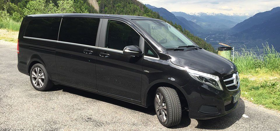 black car for hire