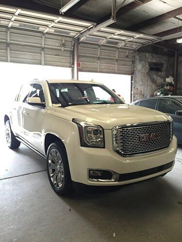 White car — Auto Painting in Shreveport, LA
