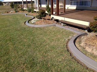 round garden kerb
