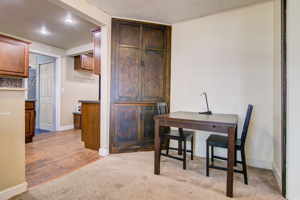 14 w withrow dining