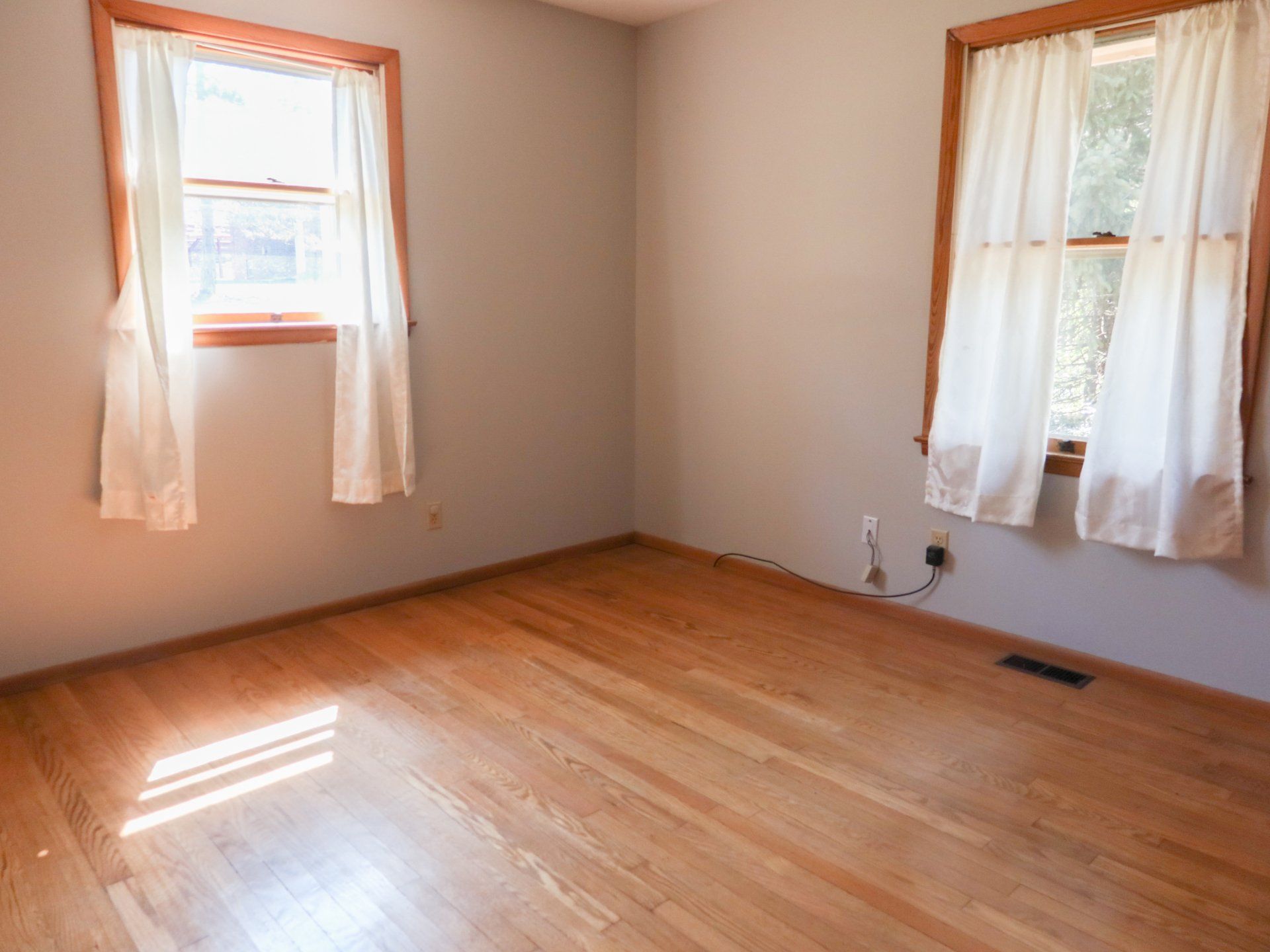 308 brookview  bedroom 2
