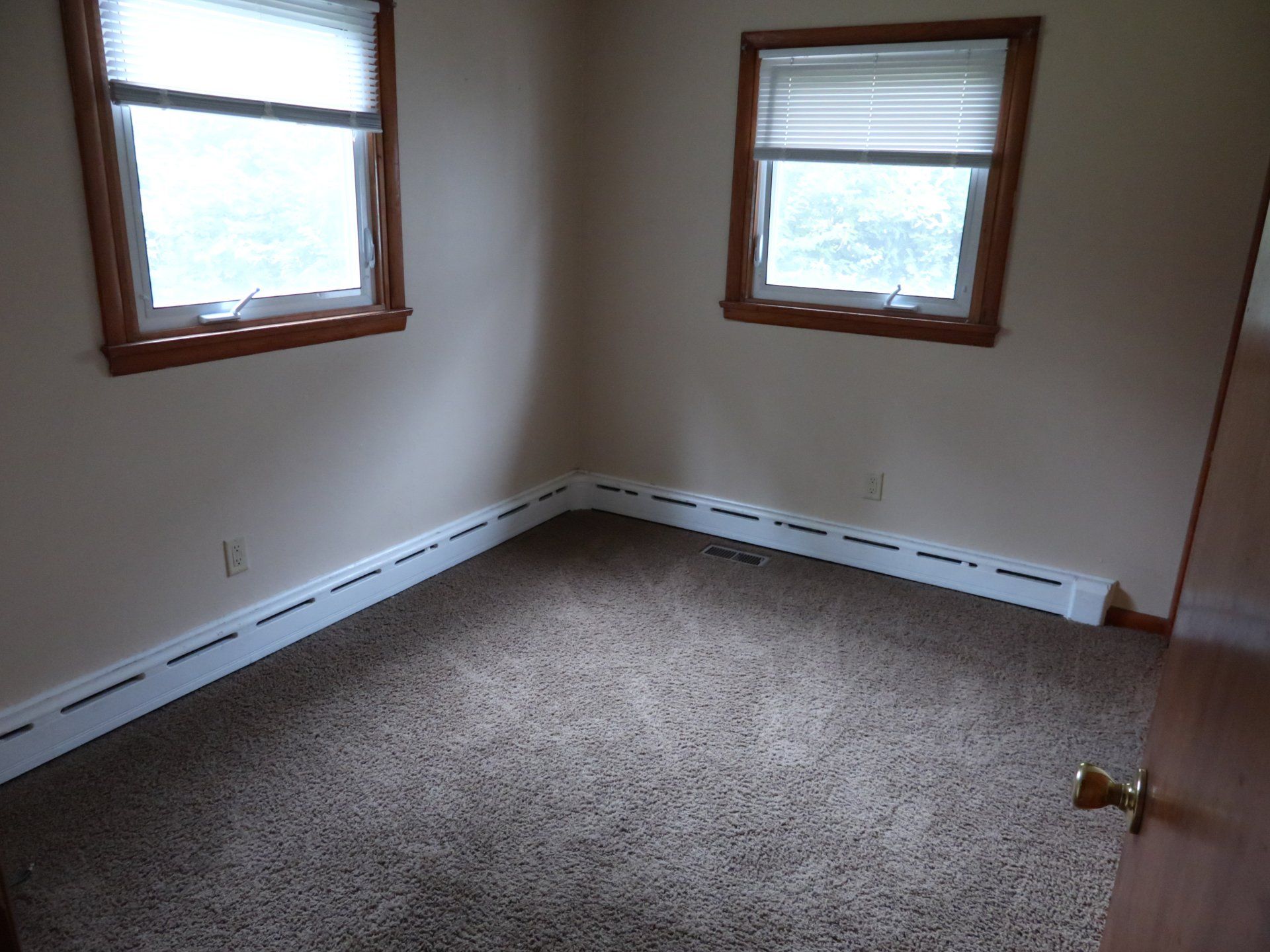 560 S main bedroom 3