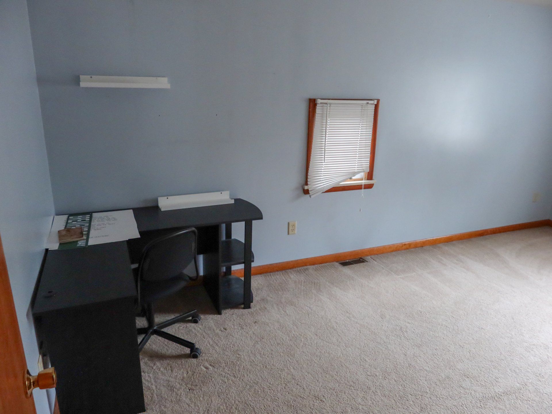 560 S main bedroom