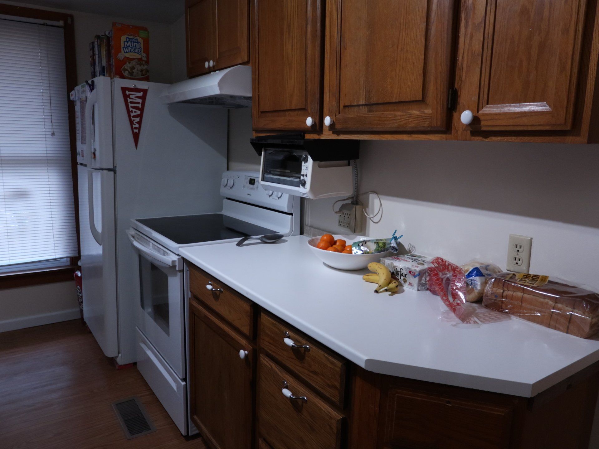 710 S Main kitchen