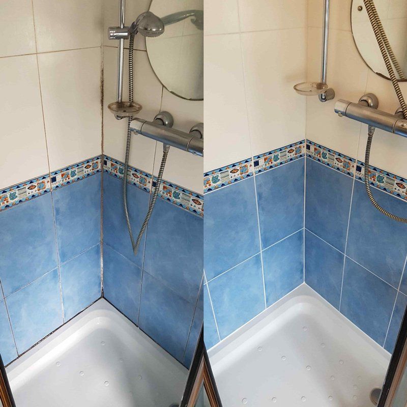 shower cubicle cleaning