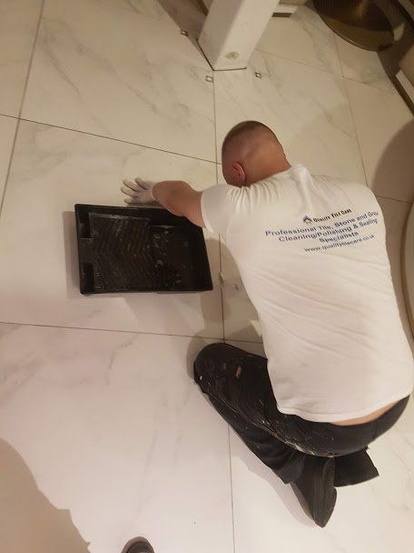 trafford centre floor cleaning