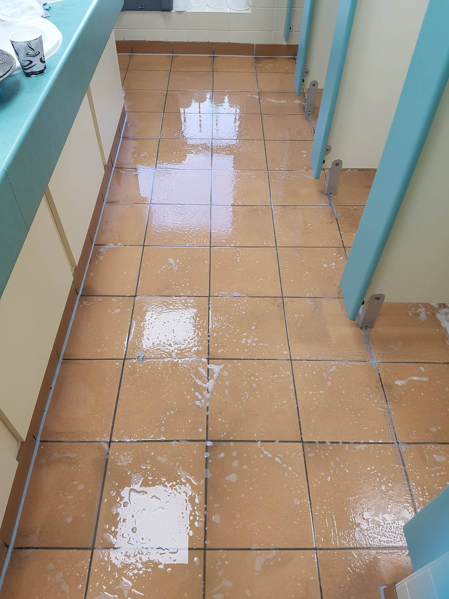 Manchester commercial tile and grout cleaning