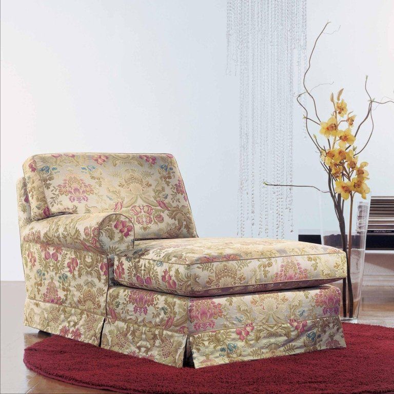chaise longue in stoffa
