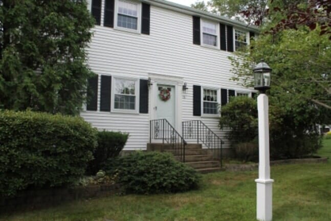 Maintained front yard in North Attleboro, MA