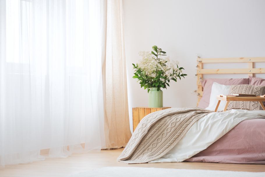 Considerations for Custom Curtains in Huntington, West Virginia (WV) like Drapery Length, Light Control and Privacy