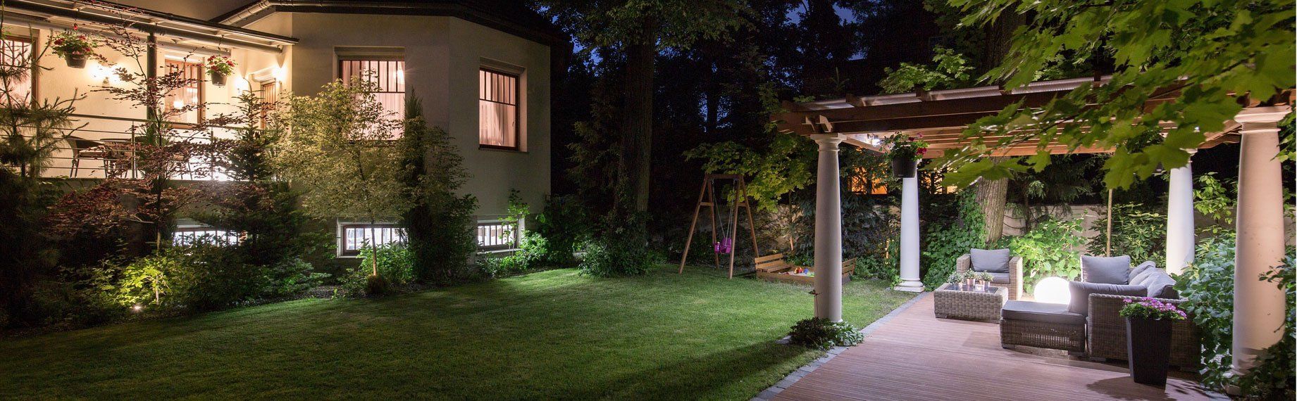 outdoor patio lighting