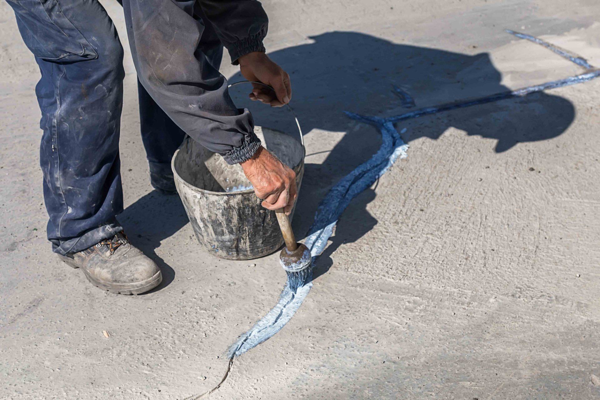 Paving — Crack Filling in Omaha, NE