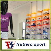 mensole componibili fluoshop nello store di fruttero sport