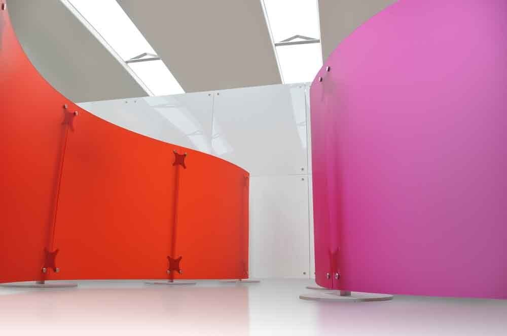 low colored curved walls
