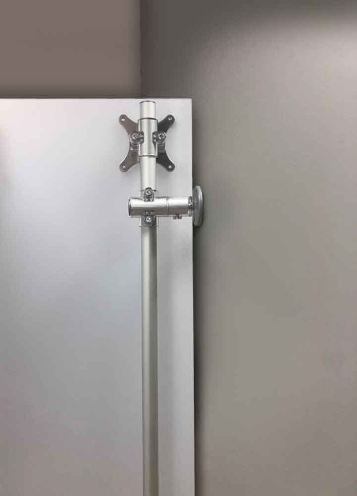 pareti componibili con accessori fissaggio a muro a parete