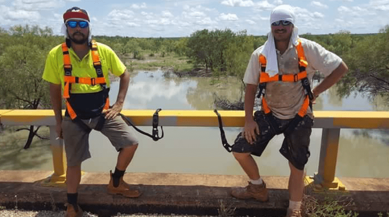 Roadside Maintenance — Contracting in Elliot, NT Roadside Maintenance — Contracting in Elliot, NT