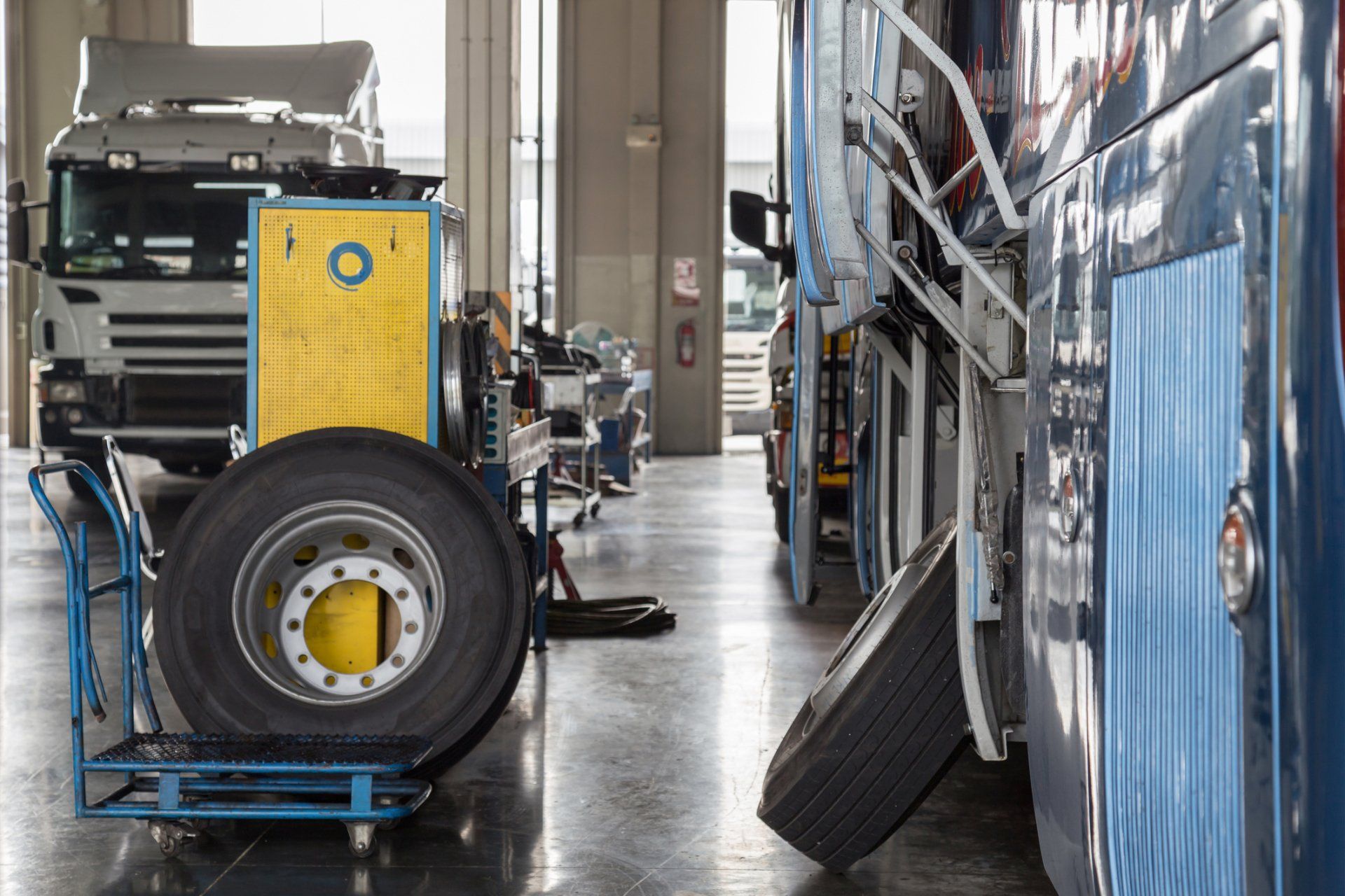 Lisle Automotive & Tire — Tires and Truck in Lisle, IL Lisle Automotive & Tire — Tires and Truck in Lisle, IL