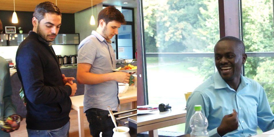 Lunch break, hungry minds and hungry bellies