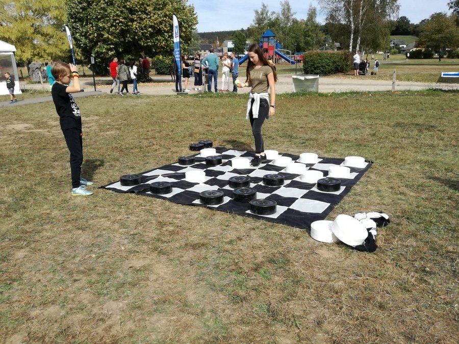 family day jeu des dames