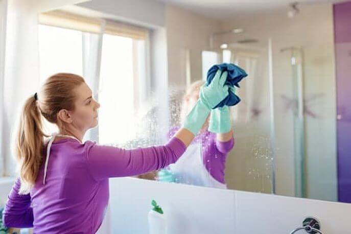 Bathroom cleaning in Woking