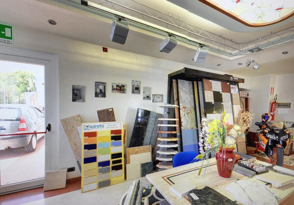 show room