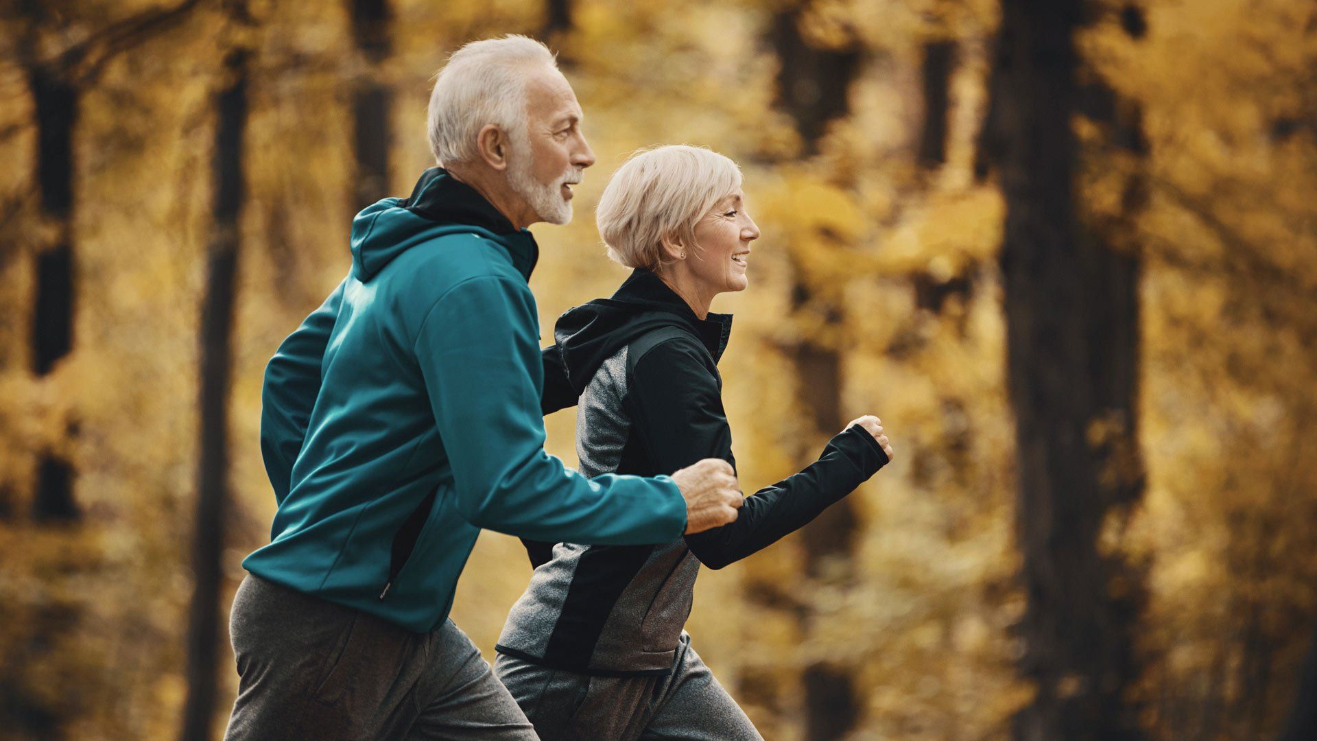 couple exercising