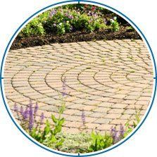 block paved patio