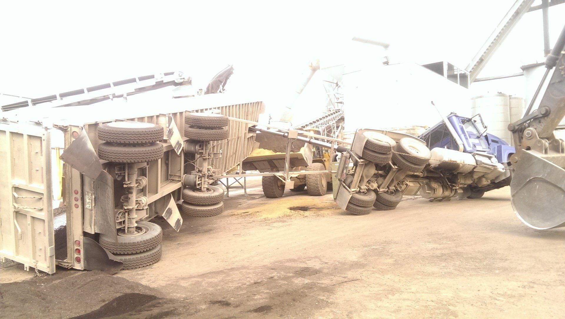 Trailer Towing - Overturned Large Truck in Hazel Crest, IL