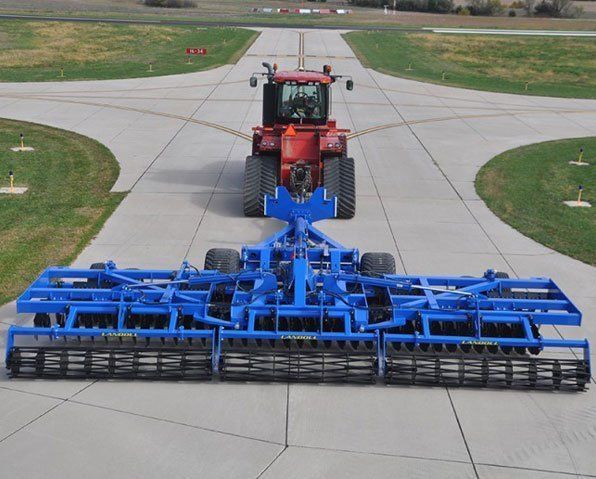 LANDOLL Vertical Tillers