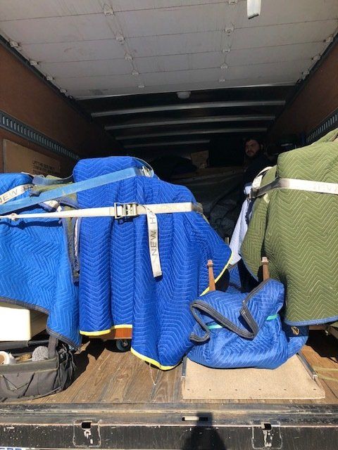 Pianos Inside the Van — St. Louis, MO — A Piano’s Friend