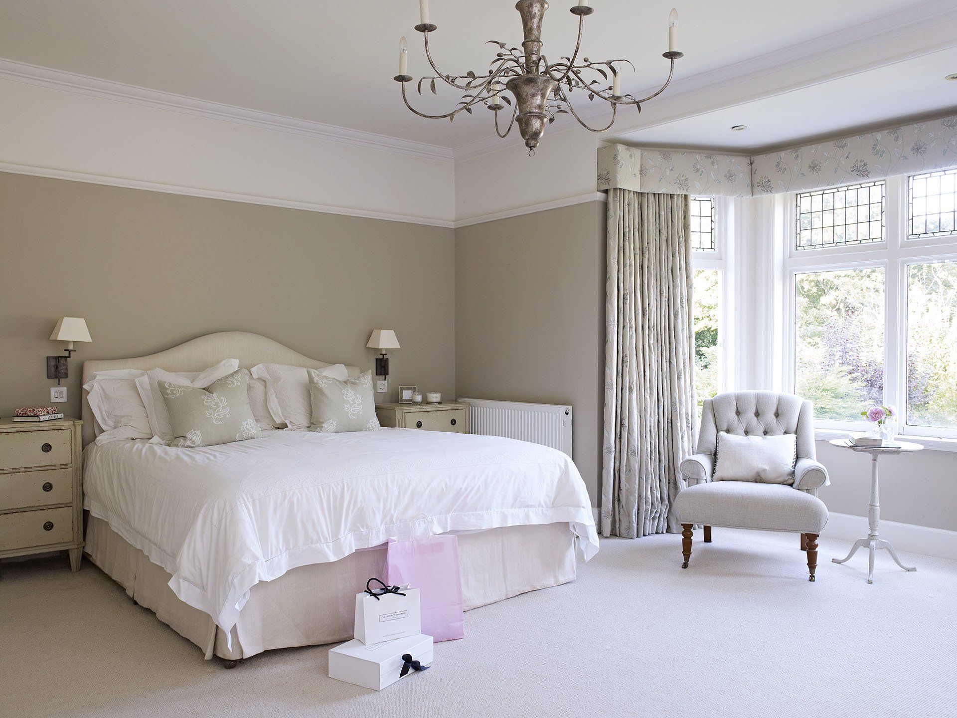 arts & crafts family home