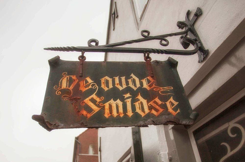 old Smith sign