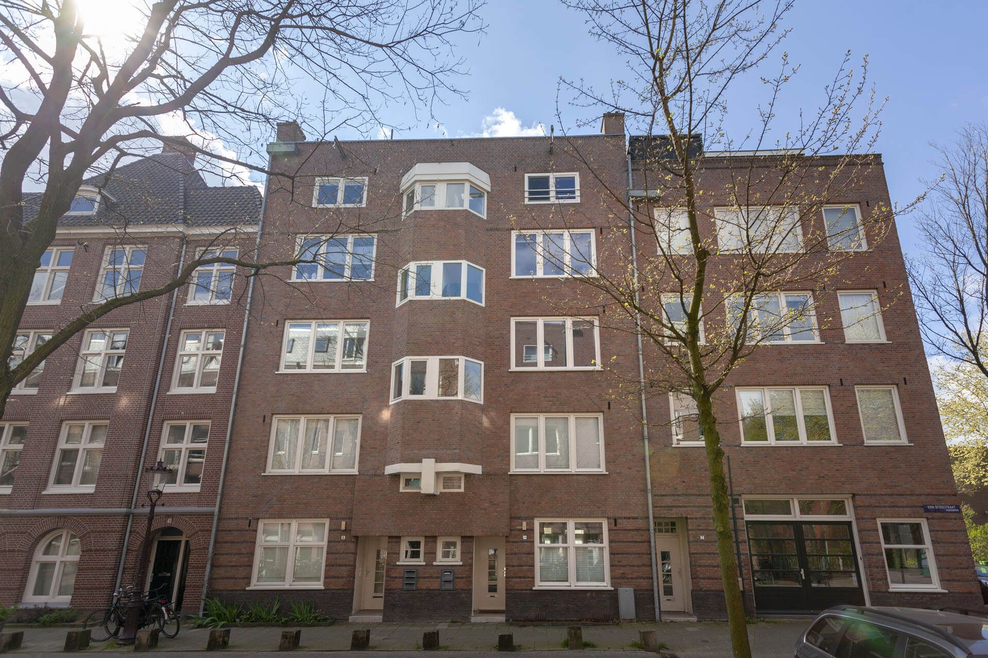 building view Van Bossenstraat Amsterdam