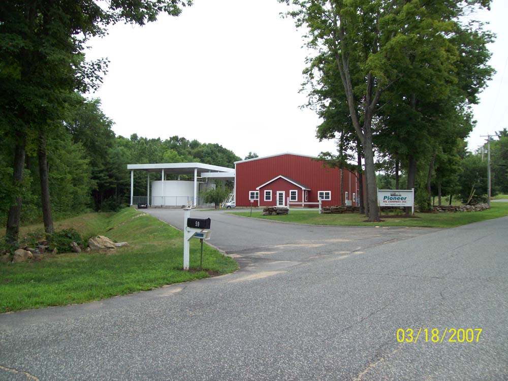 Driveway, Ciesla Construction Corp. in Sturbridge, MA pioneer oil 2005